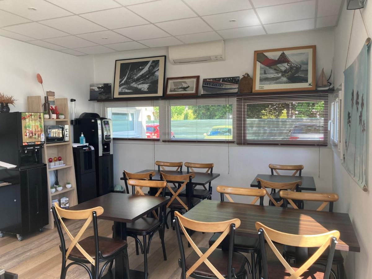 Contact Hotel Marseille Aubagne La Penne-sur-Huveaune Exteriör bild